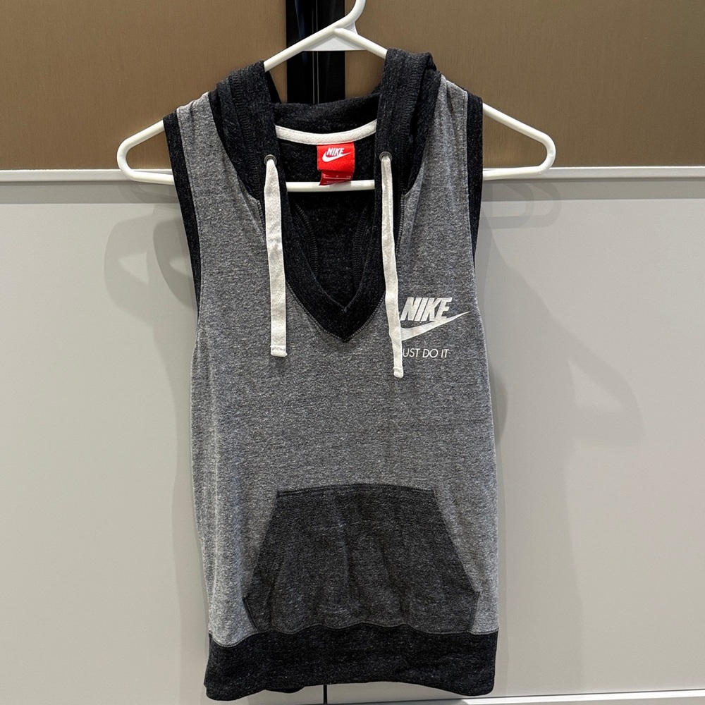 Nike Two-Tone Gray & Black Sleeveless Hoodie Tank
